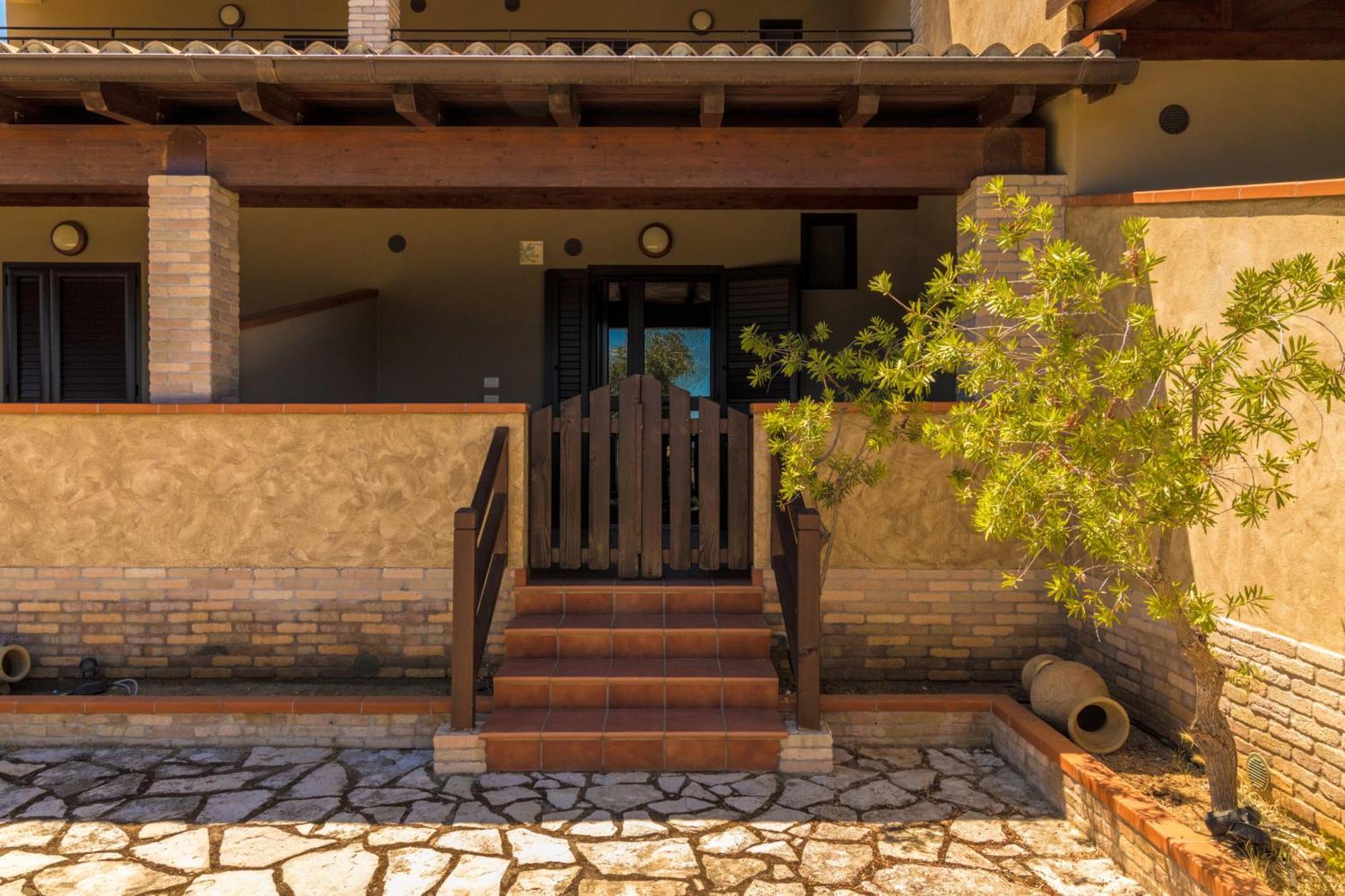 Villa Mapa - Appartamenti Vicino Al Mare Vieste Luaran gambar