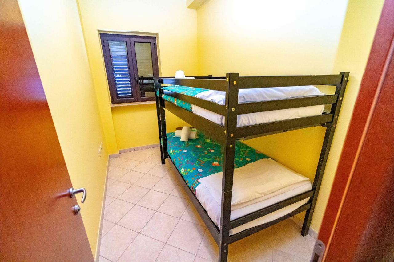 Villa Mapa - Appartamenti Vicino Al Mare Vieste Luaran gambar