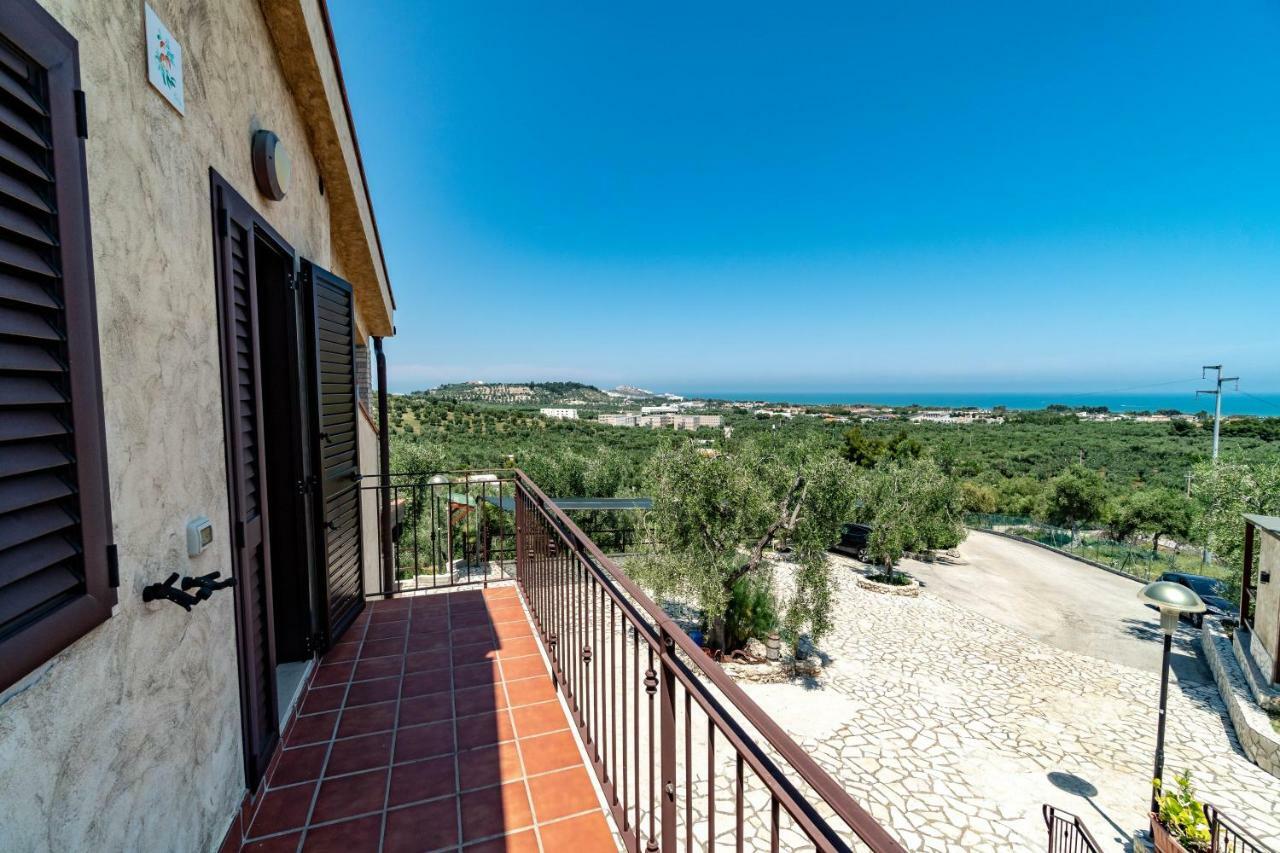 Villa Mapa - Appartamenti Vicino Al Mare Vieste Luaran gambar