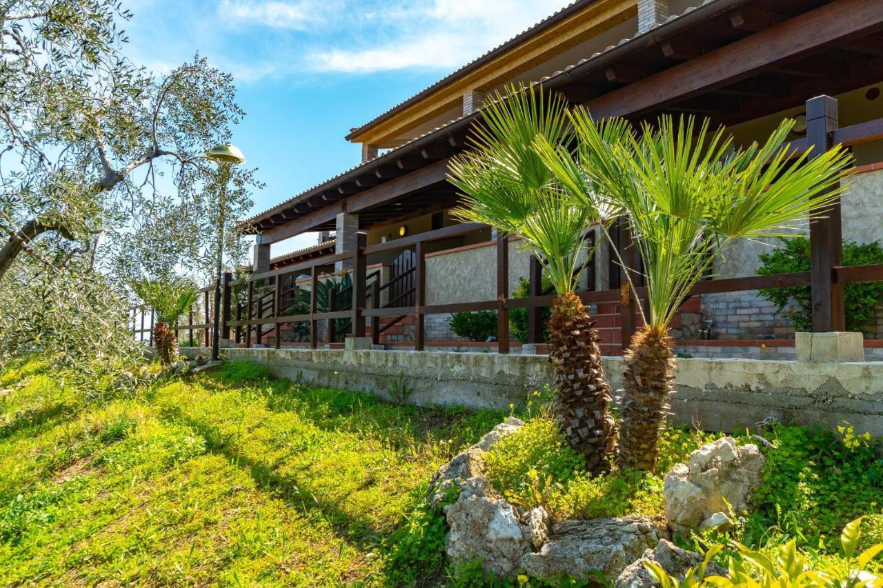 Villa Mapa - Appartamenti Vicino Al Mare Vieste Luaran gambar